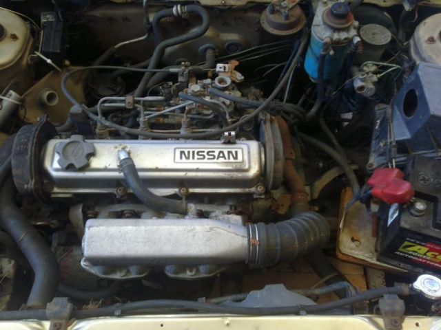 Nissan Sunny 1.7 D CDL7 двигатель коробка передач Alternator