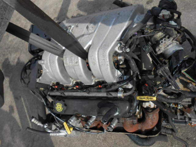 Двигатель CHRYSLER VOYAGER 3.3 98 год 183 тыс KM