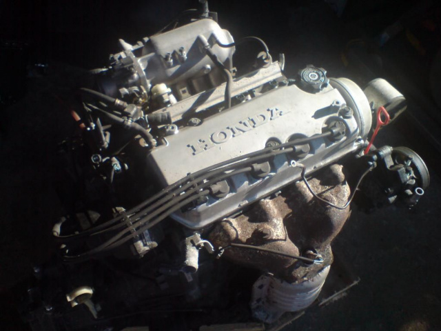 HONDA CIVIC двигатель в сборе 1.5 (1.4) 114KM