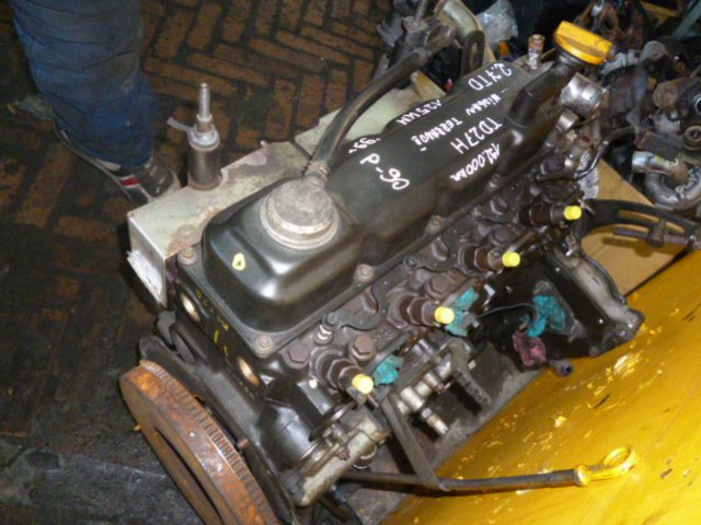 Двигатель NISSAN TERRANO II 2, 7 TD 125 KM maverick