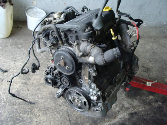 Двигатель бензин Opel Astra H Corsa D Meriv Z14XEP