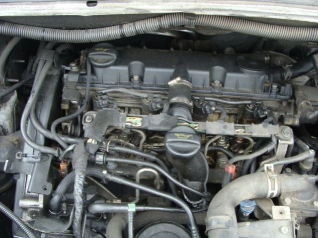 CITROEN XSARA PICASSO 2.0 HDI 1998 R двигатель