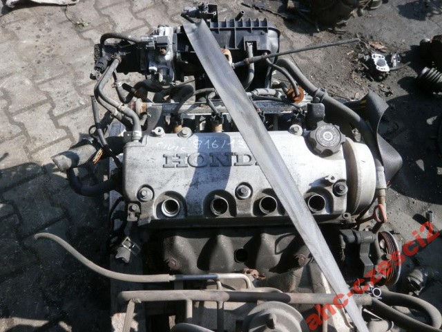 AHC2 HONDA CIVIC VI двигатель 1.4 D14A8