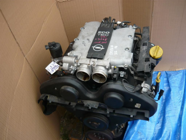 Двигатель RENAULT 2.2 D G8T794 135000 тыс KM 97 r