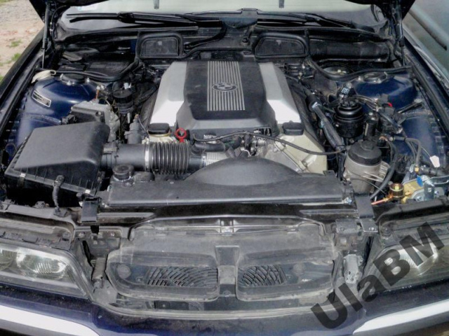 Двигатель BMW E38 M62B44 4.4 V8 1997 л.с. 286km