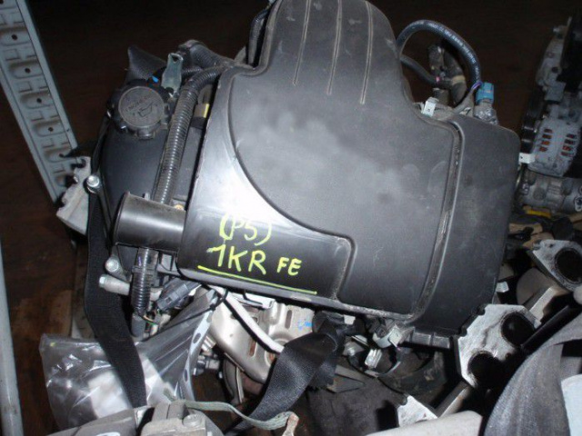 Двигатель TOYOTA YARIS AYGO 1.0 1KR-FE гаранти. 90 DNI!