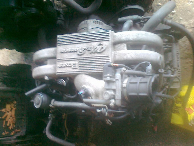 Двигатель ALFA ROMEO 145 1, 6 пробег 100TYS Z NIEMIE