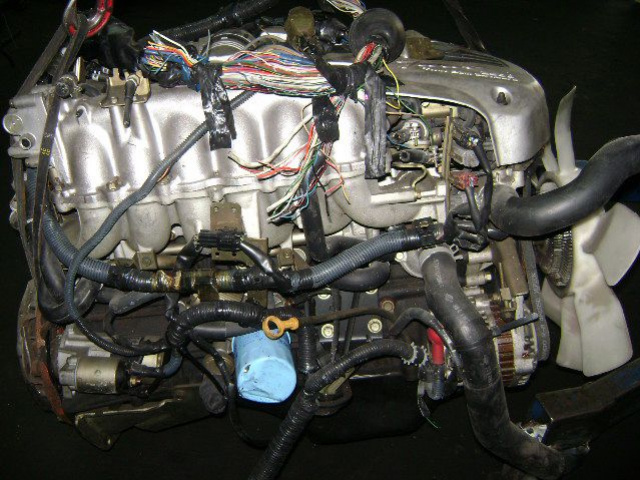 Двигатель NISSAN 2.5T NEO GTT RB25-T WIAZKA SKYLINE