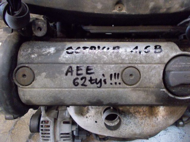 Skoda Octavia I 1.6 8V двигатель ozn:AEE