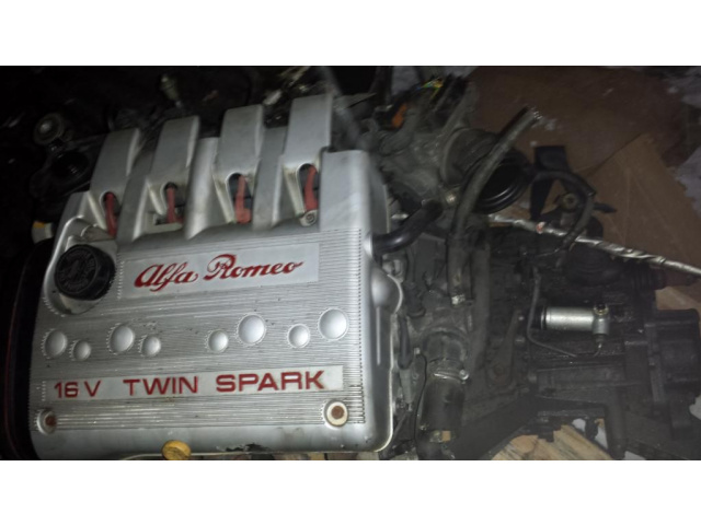 ALFA ROMEO 147 156 двигатель 2.0 AR32301