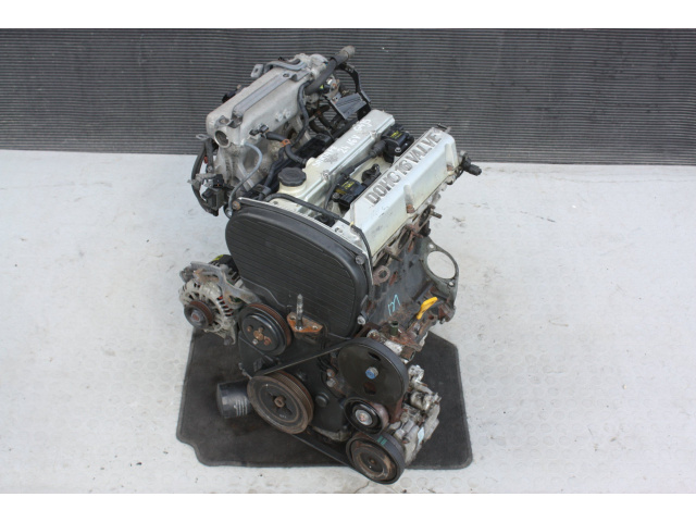 Двигатель HYUNDAI SANTA FE 2.4 16V 01-06 G4JS