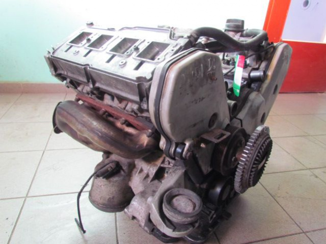 Двигатель AEW 3.7 V8 AUDI A8 D2 237000km гарантия