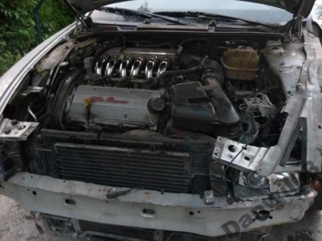 Двигатель ALFA ROMEO 166 2.5 24V V6 поврежденный