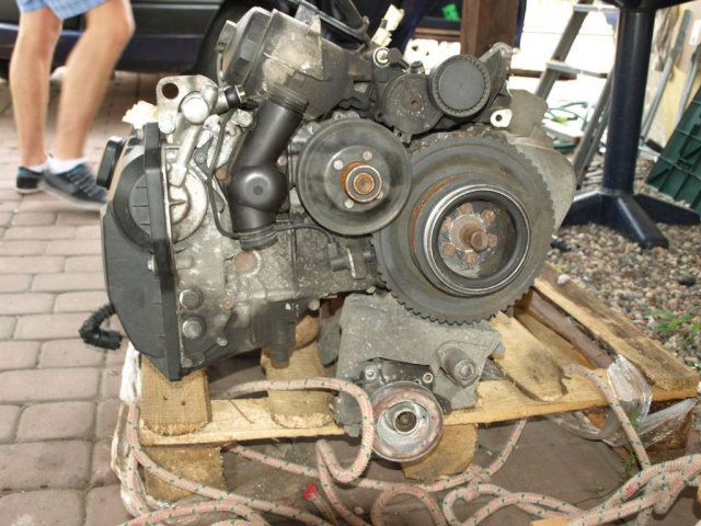 Двигатель e36 323 2.5 m52b25 BMW 100% отличное состояние