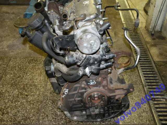 Volvo V40 S40 1.9 DI DCI 01-03 - двигатель в идеальном состоянии