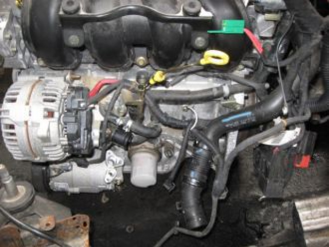 Двигатель для RENAULT CLIO III 2.0 16v 05г. <M4RB701