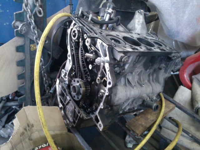 Двигатель BMW X3 E83 2.OD 177 л.с. N47D20A поврежденный