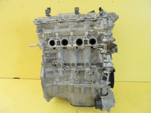 TOYOTA PRIUS III 1.8 двигатель исправный 2ZR 2009-2015