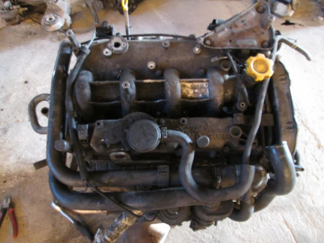 CHRYSLER VOYAGER IV двигатель 2.5 CRD 2005г.
