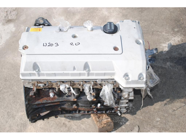 Двигатель R1110163901 MERCEDES W203 2.0 B