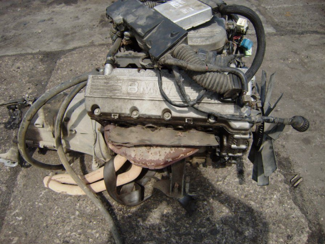 Двигатель коробка передач BMW 316 I 1.6 B