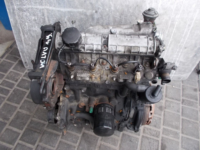 VOLVO S40 V40 CARISMA двигатель 1.9 TD F8QT D4192T