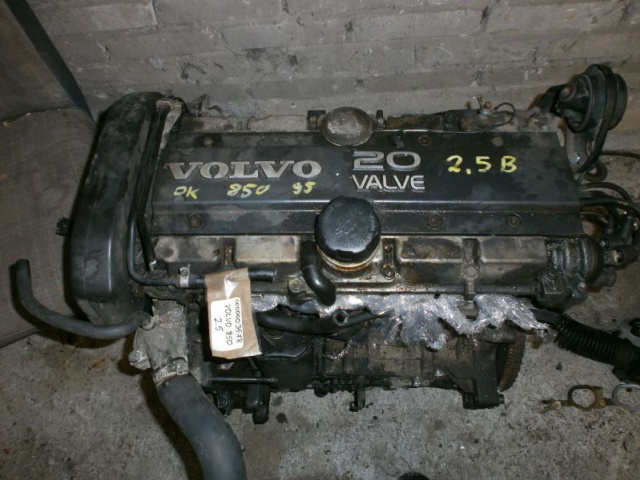 VOLVO 850 2.5 20V двигатель