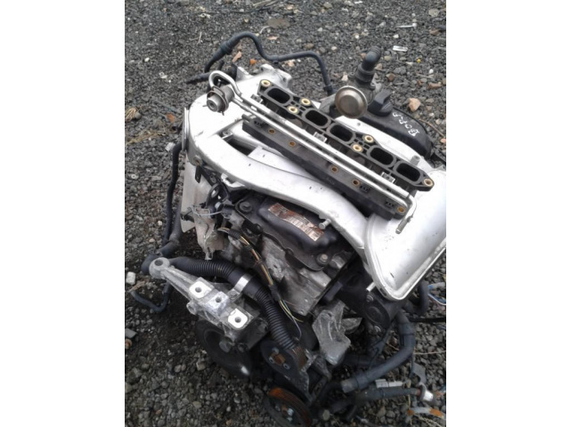 VW BORA двигатель 2.3 V5