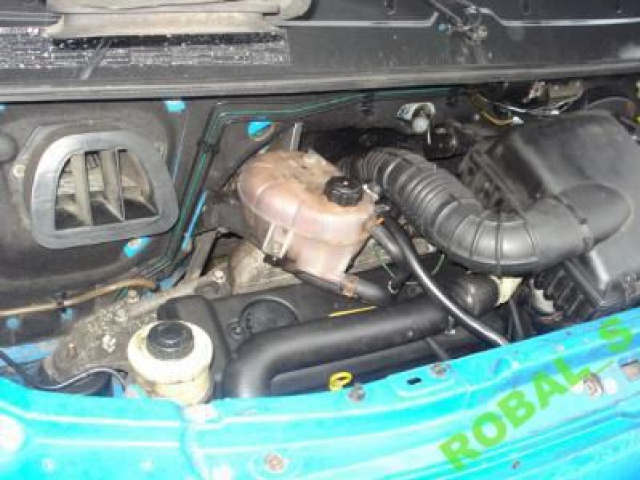 Двигатель 2.8DTi Renault Master Movano Interstar 01г.