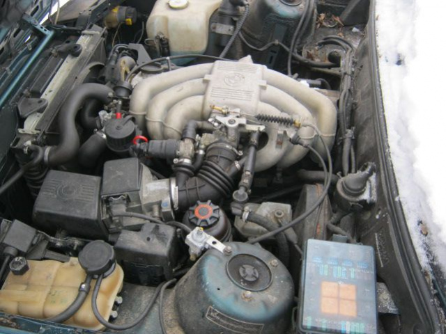 BMW E30 E34 двигатель 2.0 M20 В отличном состоянии 151.000km 320i
