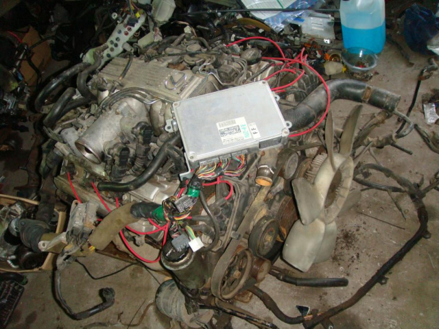 Lexus ls400 93r 4.0l v8 двигатель 1UZ-FE komp