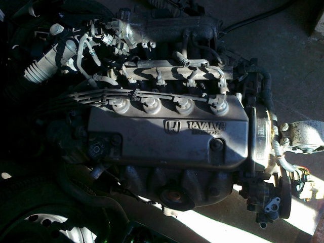 Двигатель Honda Civic VI 1.4 16V в сборе! запчасти