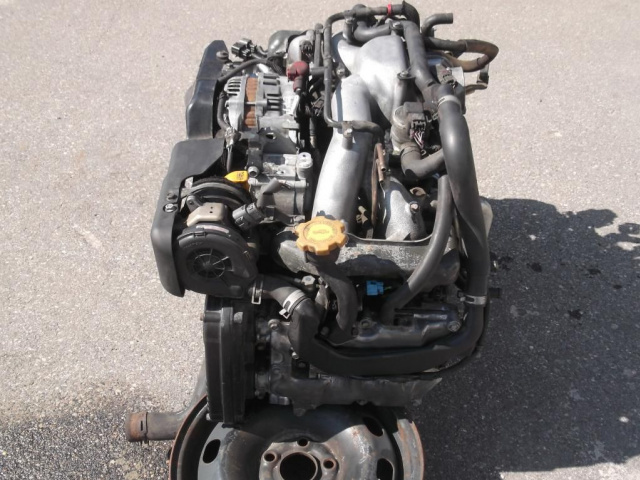 Двигатель SUBARU LEGACY FORESTER 2.0 DOHC EJ2O 150 л.с.