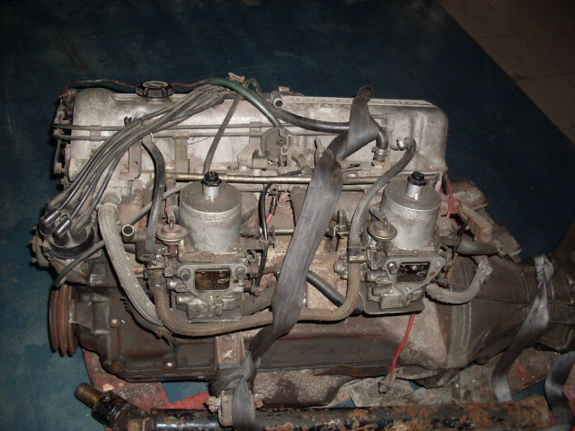 Двигатель в сборе Nissan Laurel rzedowy 6, коробка передач, wal
