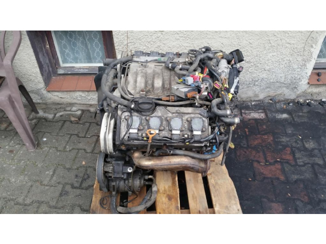 Двигатель AUDI A8 D2 AEW V8 3.7 бензин в сборе