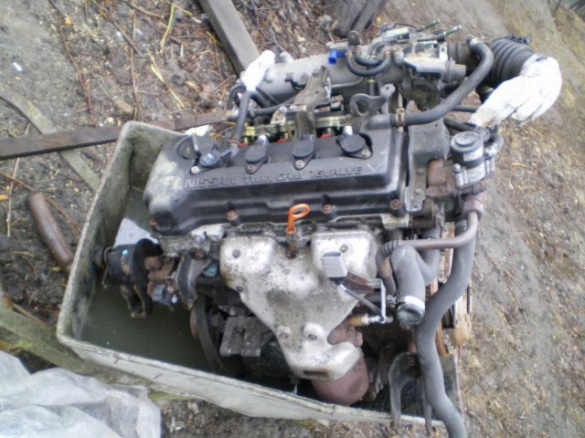 Двигатель 1.8 Nissan Almera N16 2001г..
