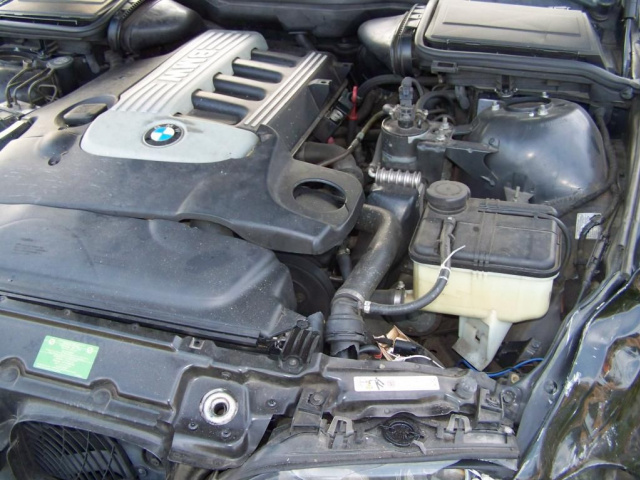 BMW двигатель COMMON RAIL + навесное оборудование E39 525D M57 2002г.