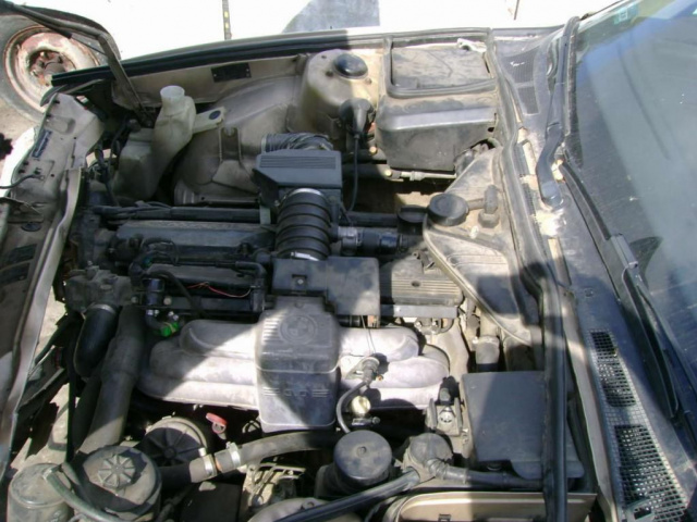 BMW E32 730 3.0 бензин - двигатель