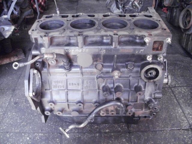 Двигатель Chrysler Voyager 2.5 TD VM DOL NA KOLA