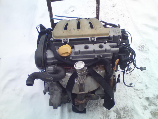 Двигатель OPEL TIGRA ASTRA I F CORSA 1.6 16V