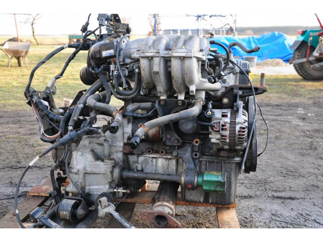 Двигатель + навесное оборудование, коробка передач mazda MX-3 1.6 16V 92г..