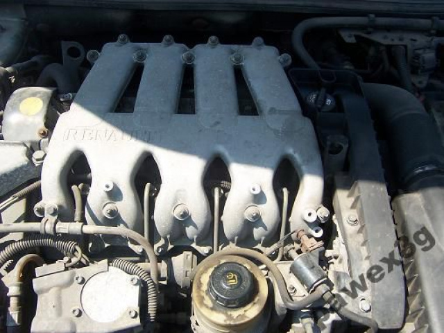 Двигатель RENAULT LAGUNA 2.2 D коробка передач