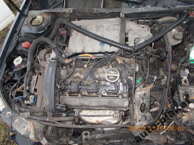 Двигатель голый без навесного оборудования Peugeot 406 3.0 V6