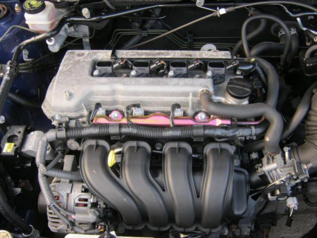 Toyota Corolla E12 1.6 vvti 02-07 двигатель