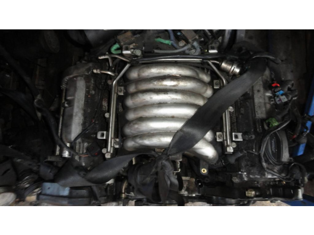 Двигатель Audi A4 2.4 V6 30V AML