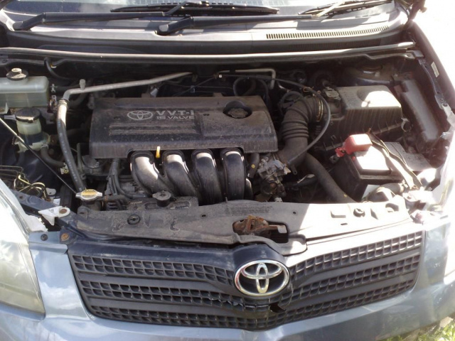 Двигатель 1.8 VVTi Toyota Corolla Verso Avensis