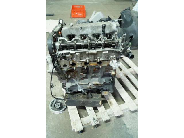 OPEL ZAFIRA B ASTRA III двигатель 1.9 CDTI Z19DT 125K