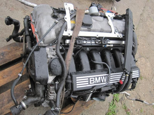 Двигатель BMW 2.5 бензин 325i N52 E90 E91 E92 E93