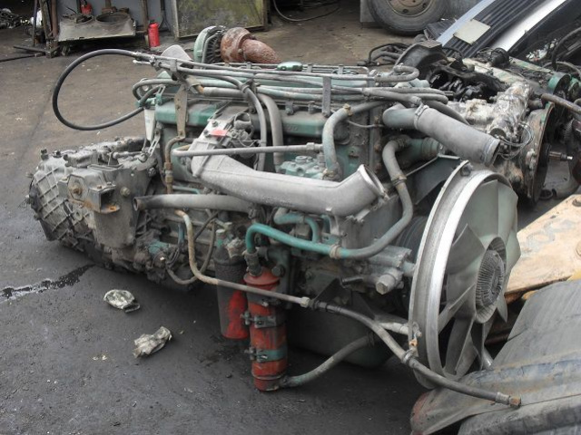Двигатель VOLVO FL 612 98г. в сборе