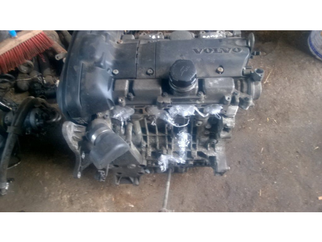 Двигатель VOLVO 1.8 16V B418S2 без навесного оборудования V40 S40